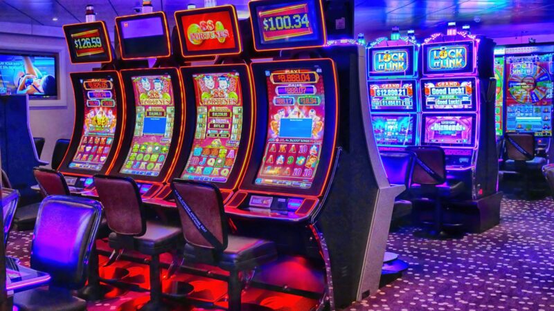 The History of Slots: From Mechanical Machines to Online Versions