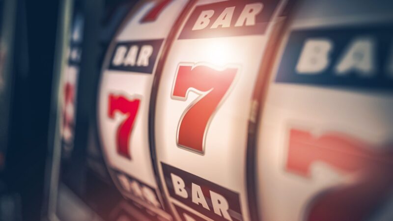 What Poker Chips and Pixels Have in Common: How Visual Branding Shapes Trust in Virginia’s Online Casinos