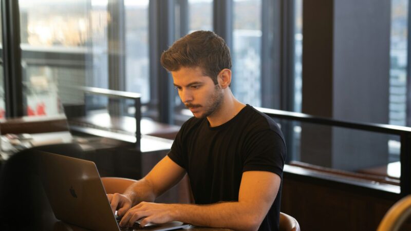 How Career-Focused Training Boosts Data Analytics Success