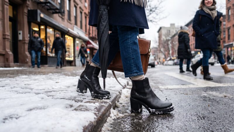 Chunky-Heel Winter Shoes: The Stylish, Comfortable Guide To Wearing Παπούτσια Με Χοντρό Τακούνι This Season (2026)